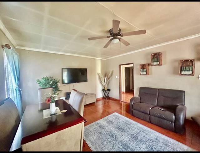 3 BEDROOM HOUSE FOR SALE IN VANDERBIJLPARK CW 6